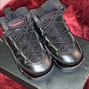 Toddler Jordan’s size 5c.